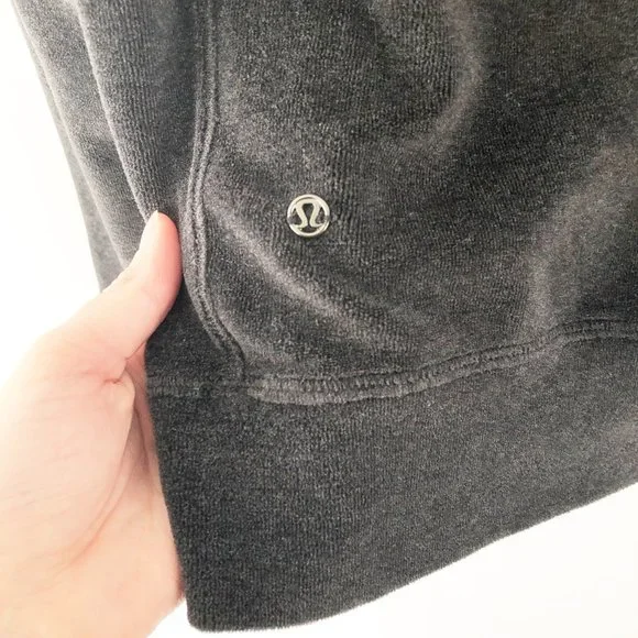 Lululemon Every Moment Crew Heathered Black Velvet Velour Cropped Sweatshirt - Picture 8 of 10